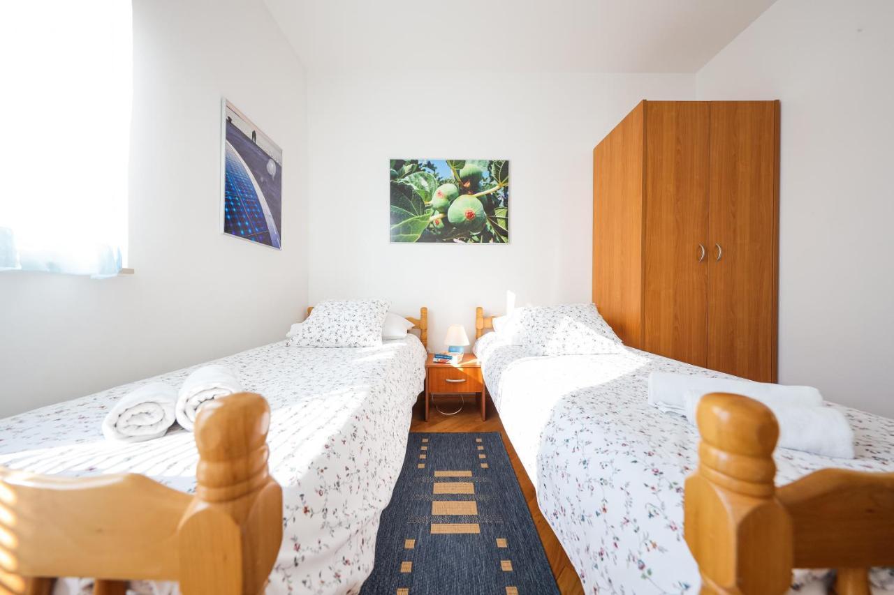 Luton Apartment Zadar Kozino Heating Pool & Jacuzzi المظهر الخارجي الصورة
